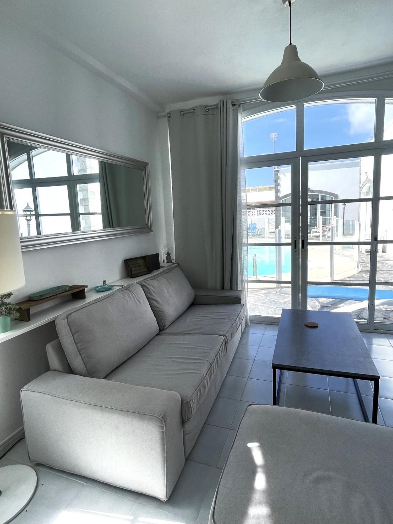 Lovely - Pool Front, Private Roof Terrace, Wifi Fiber Optic